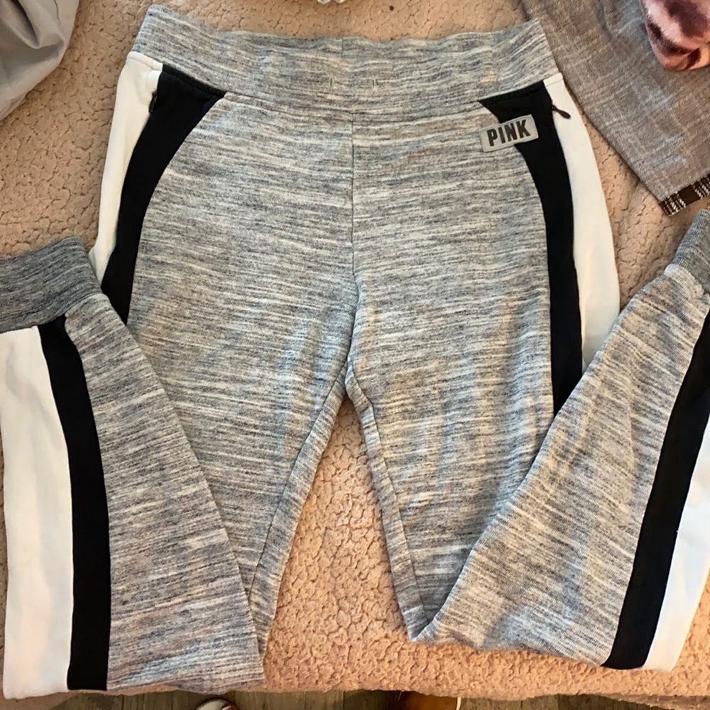 XS pink pants
